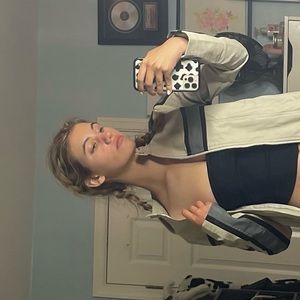 Meet your Posher, Cassidy